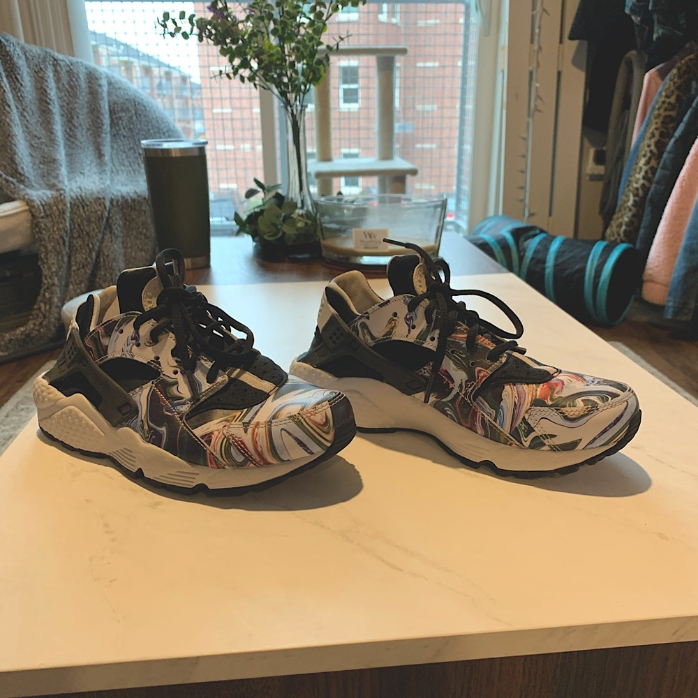 Women’s Nike Air Hurarache